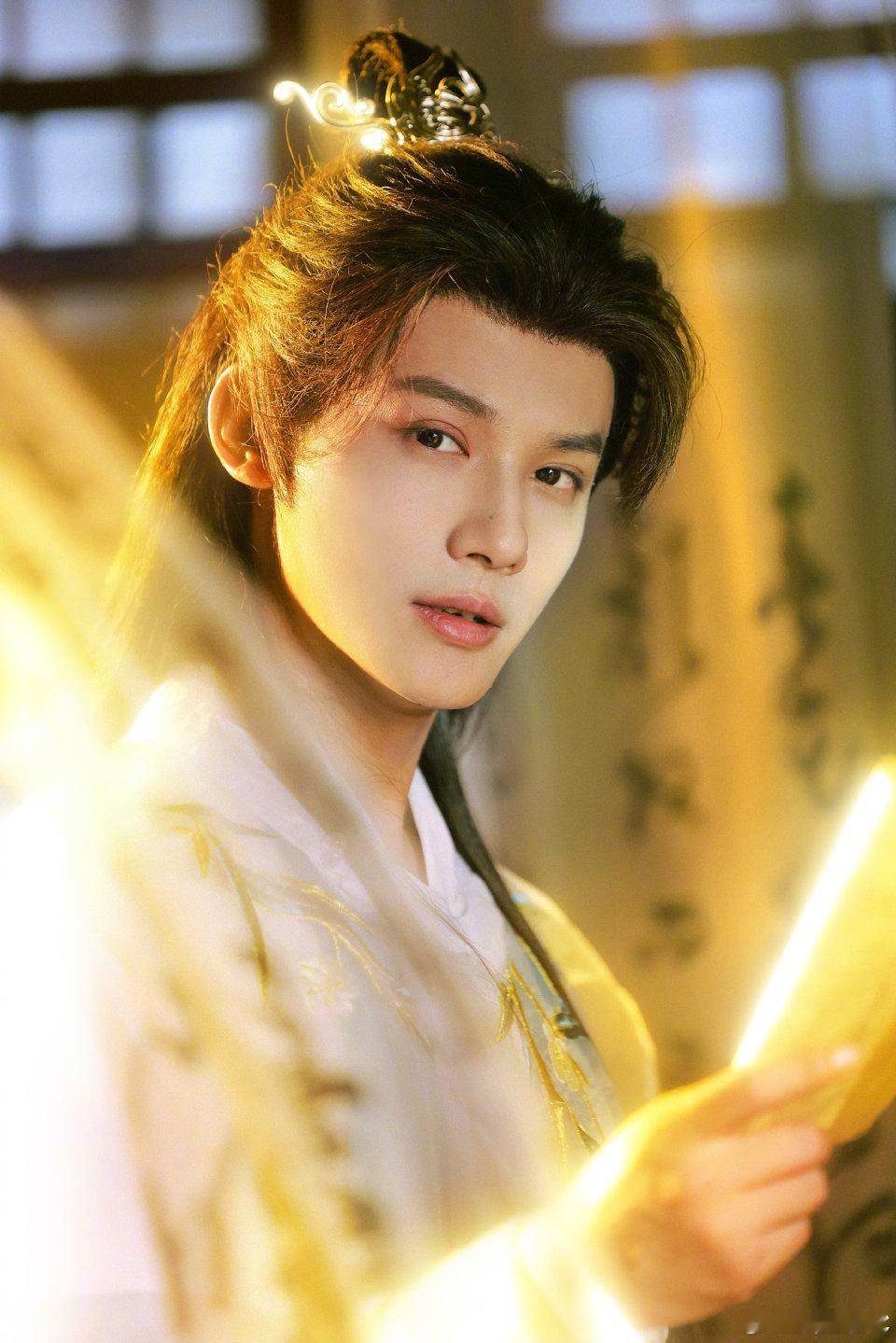 郑业成陌上人如玉，公子世无双，说得就是你太美业。郑业成​​​