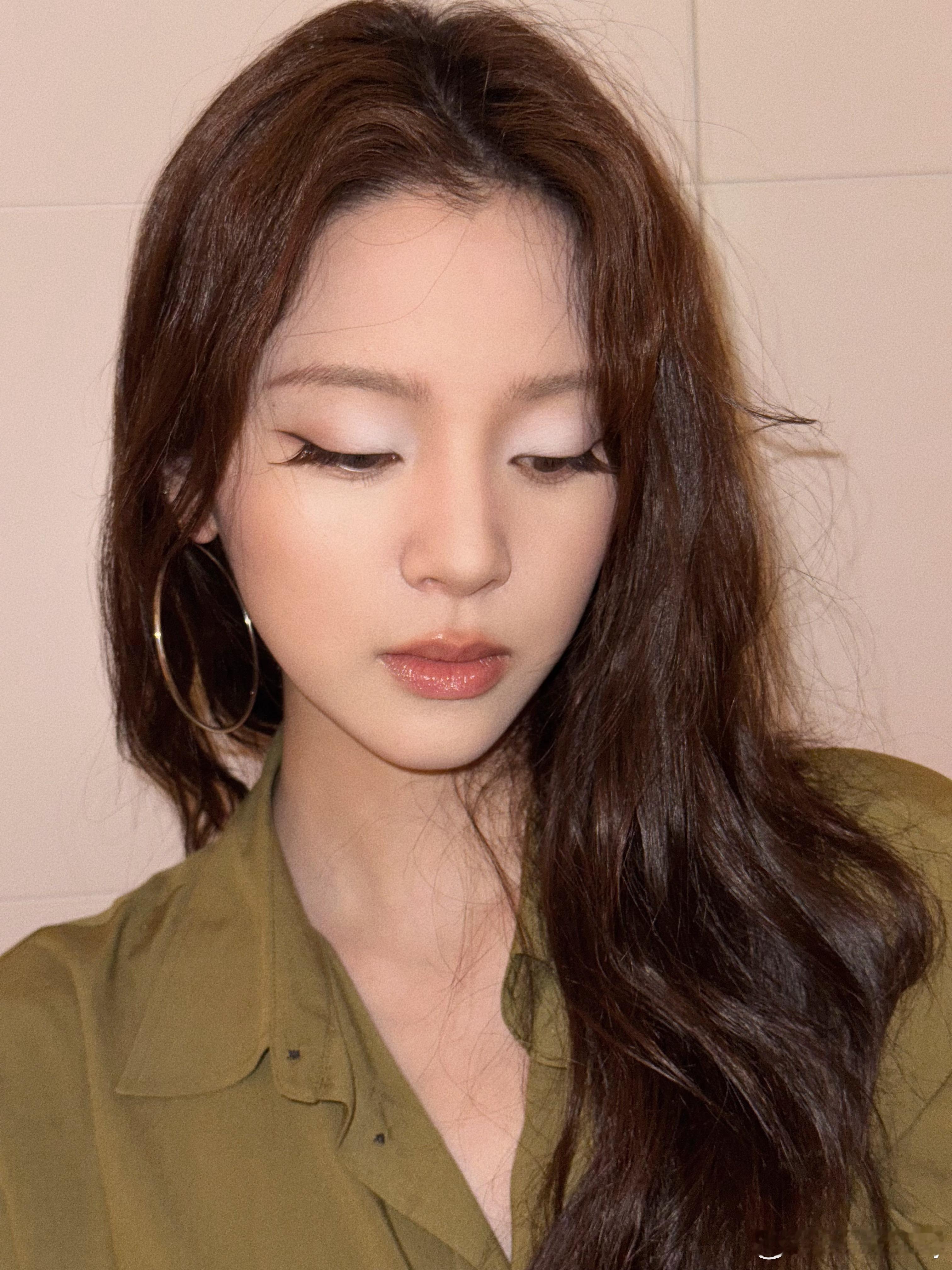 我给nabi化的派对妆容✨欧阳娜娜欧阳娜娜派对妆城市印象妆💄杨单杨单随手拍