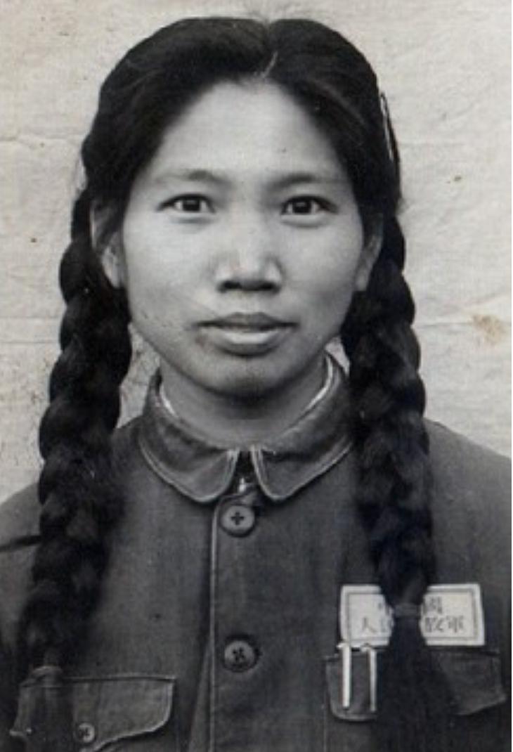 李俊建，湖南人，1950年参加革命，最初在县大队服役，1951年1月由县