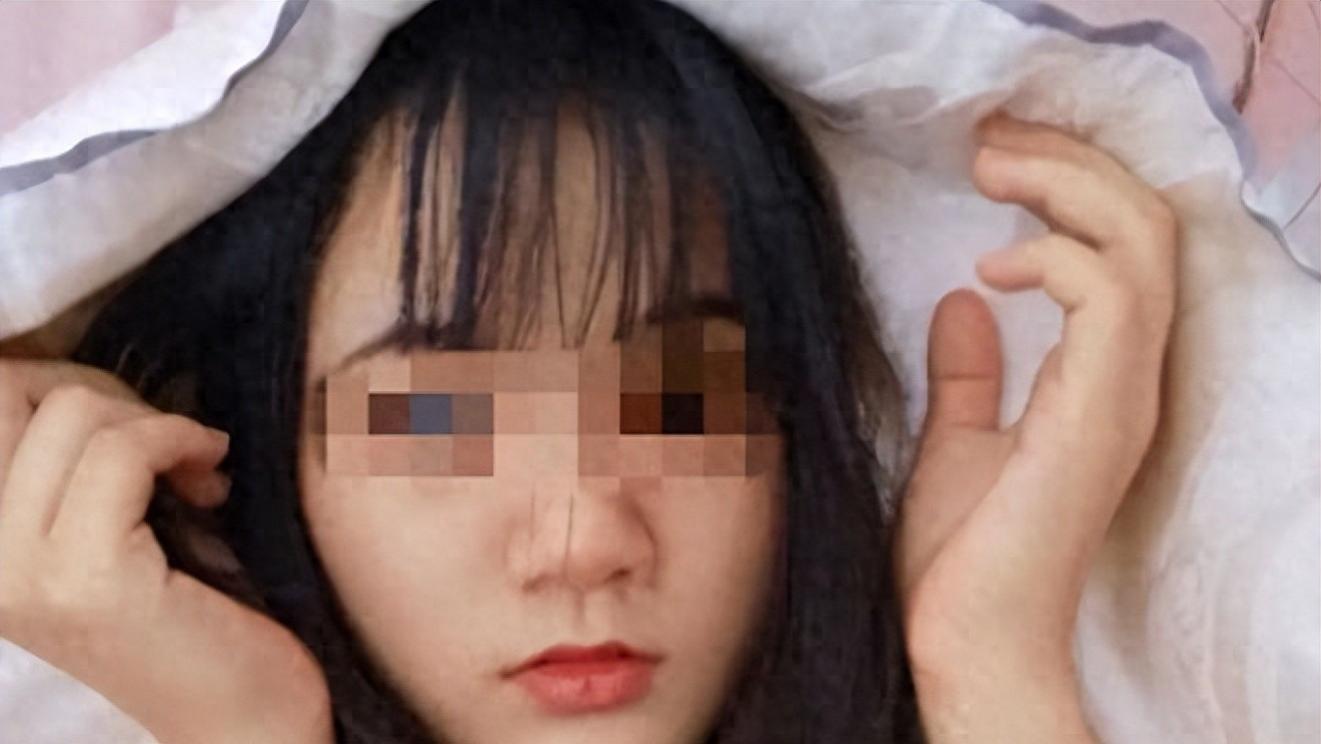 90 后女孩把网贷当领工资, 一年申请 800 多家平台, 网友直呼撸大神