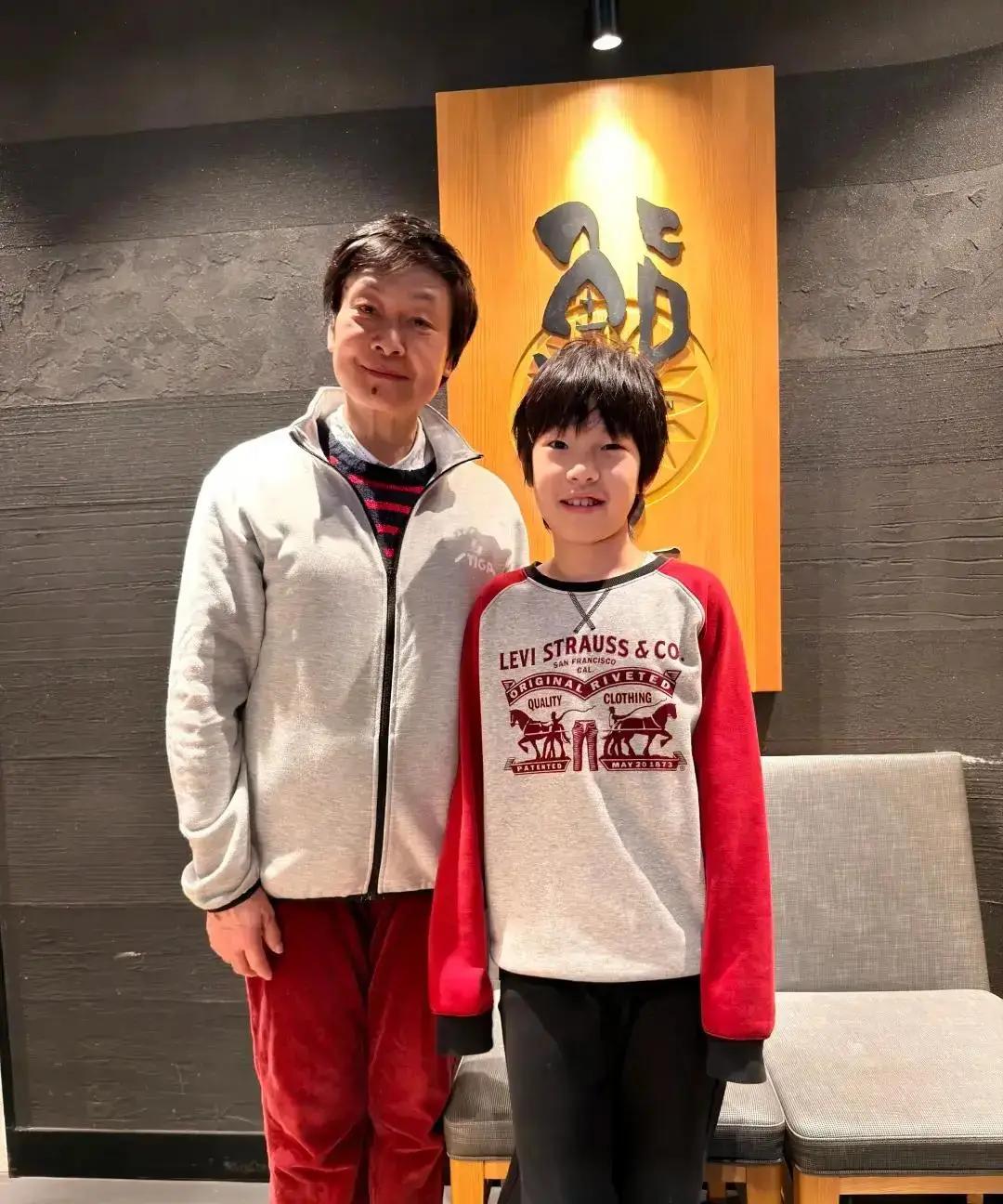 61岁的何智丽返回上海养老时遭人非议，所谓“她把张本一家带去日本”的说法根本站不