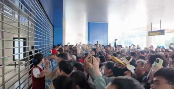 为何总有人说东莞不需要那么多地铁，东莞的地铁没人坐！为何总有人说东莞地铁建设