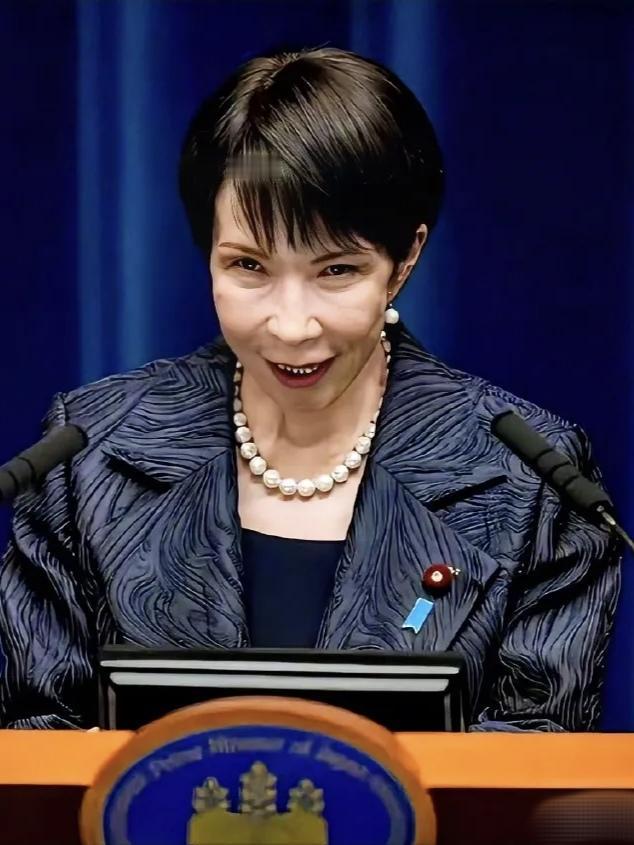 最新消息！高市早苗亲自抗议中国。26日，高市早苗在参加日本参议院代表质询时，