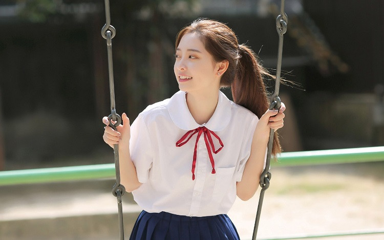 情场老手，最懂怎么吊女人的胃口。他们不会一直对你热情，而是忽冷忽热，一会儿对你