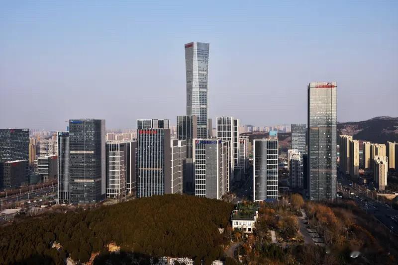 济南楼市：很多济南房东以为房价跌了几年就到底了，其实当下楼市只是从大跌转入缓