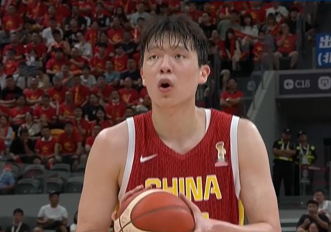 不得不说，杨瀚森已经成为中国男篮第一中锋！2026年男篮世界杯亚洲区预选赛，中