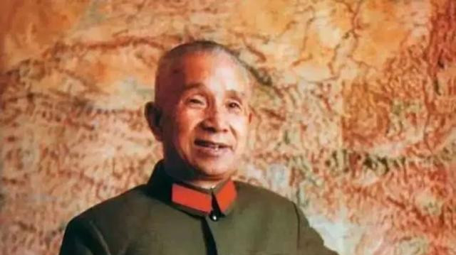 王忠新:粟裕对渡江战役的卓越指挥不能被虚无