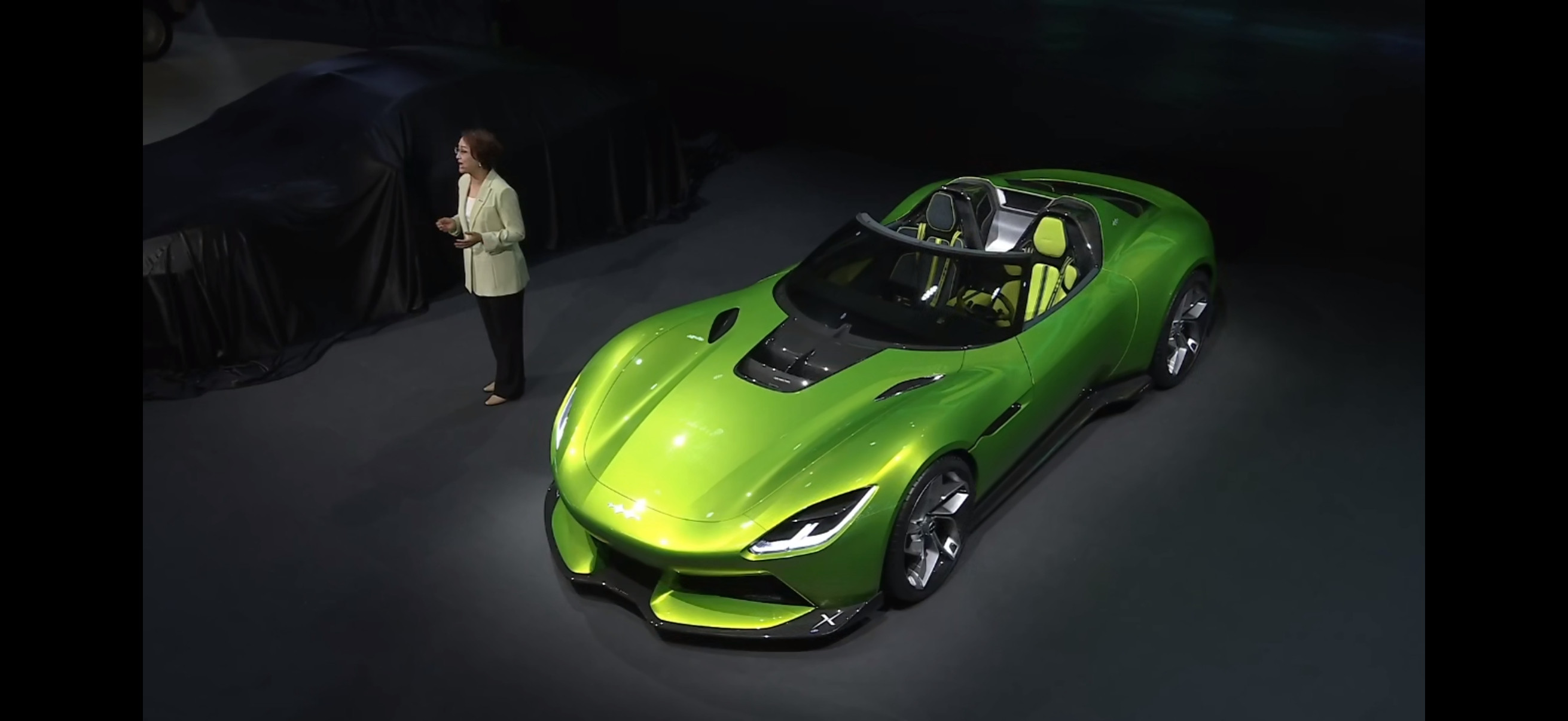 方程豹formulax方程豹这跑车真心挺帅，但目前还是概念车量产车估计得明年了