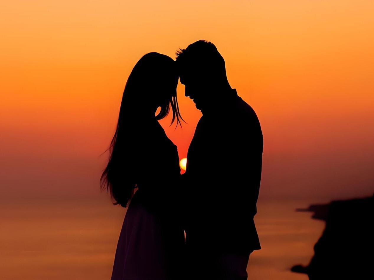 揭秘男人的“顶级手段”：不花钱不费力，靠这招“攻陷”女人心很多男人都在问同