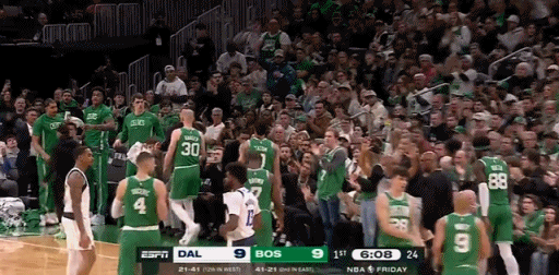 恢复神速！塔图姆今日迎来复出！在今天NBA常规赛凯尔特人对阵独行侠的比赛中，凯