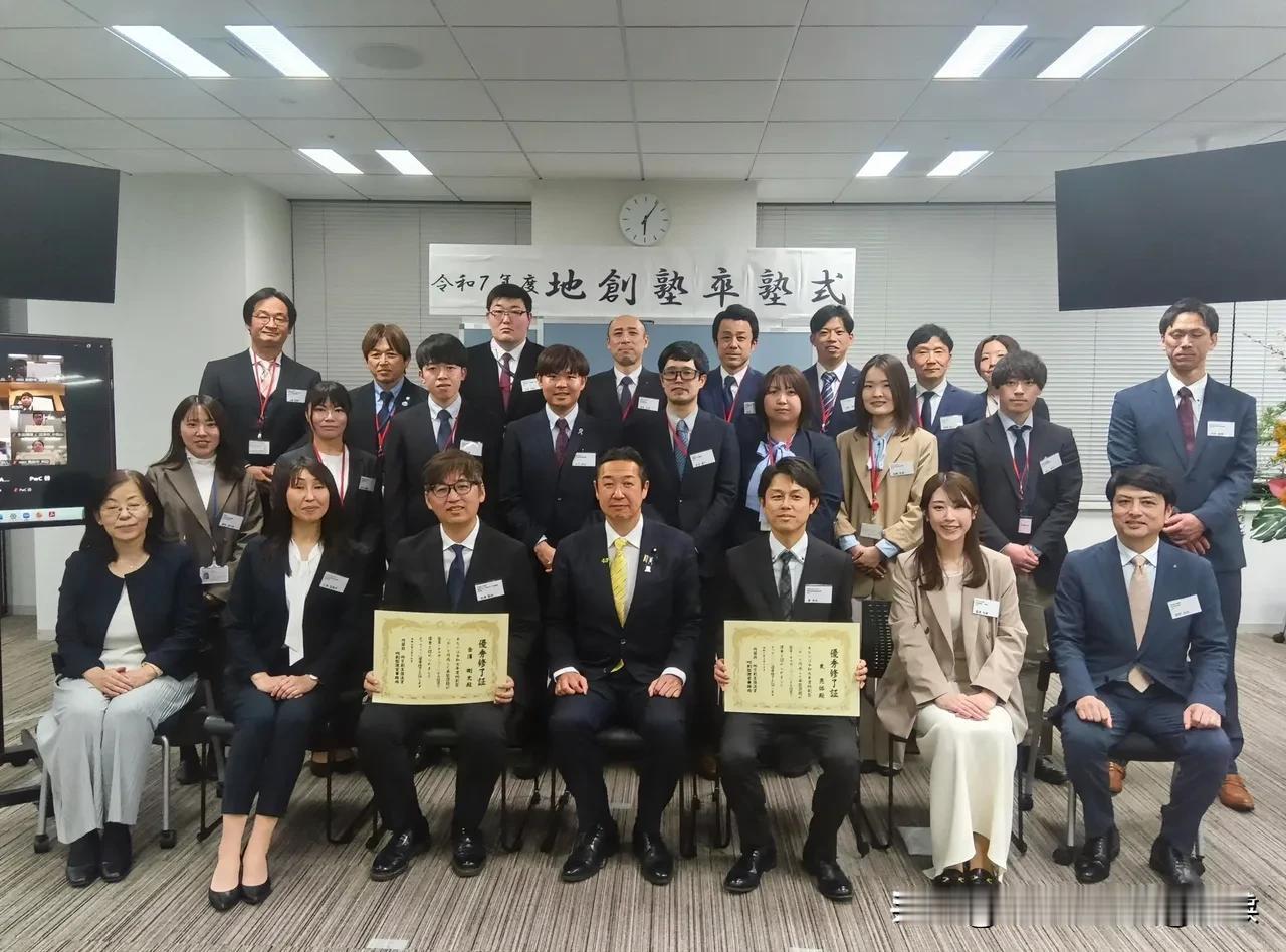 不搭理，日本要访华这次日本彻底坐不住了，决定访华，不过依然是试探性的。在5月