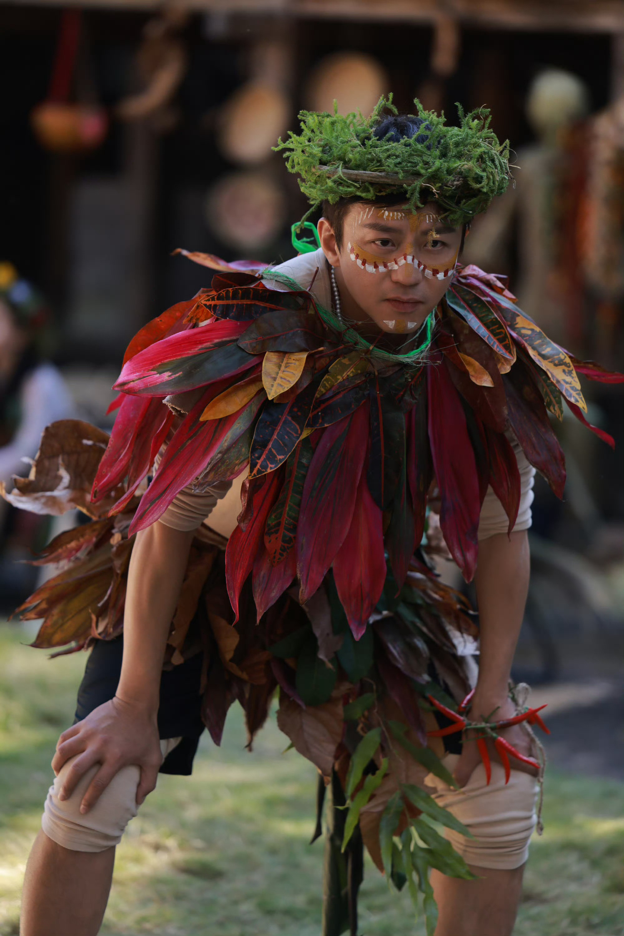 邓超说没看五哈的别看了，是因为今天变野人了吗哈哈哈哈这个妆造真的很好笑邓超说没