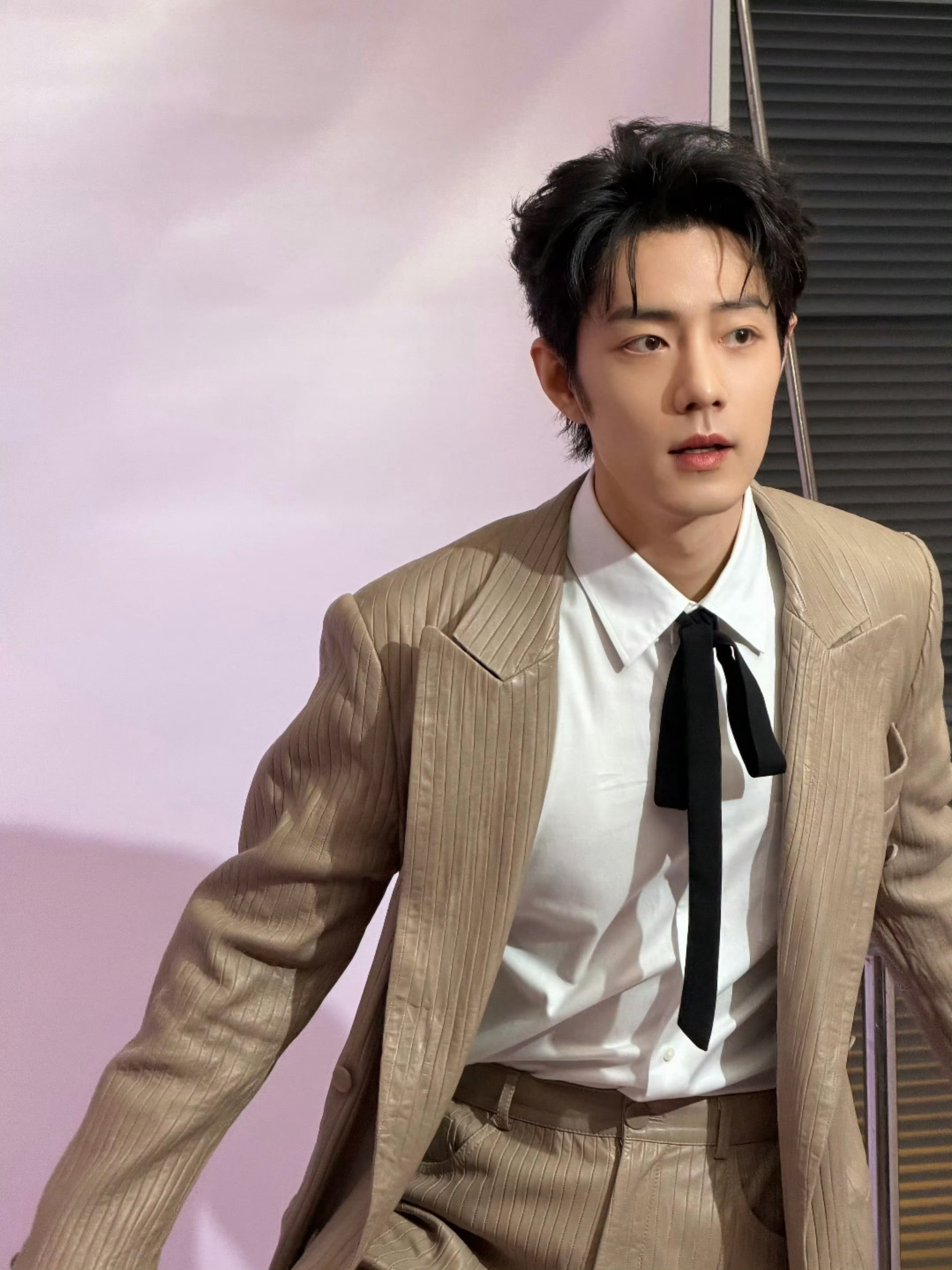 肖战SMG史上最年轻的视帝肖战凭藏海传获年度卓越品质之星肖战电视剧品质盛典凭借