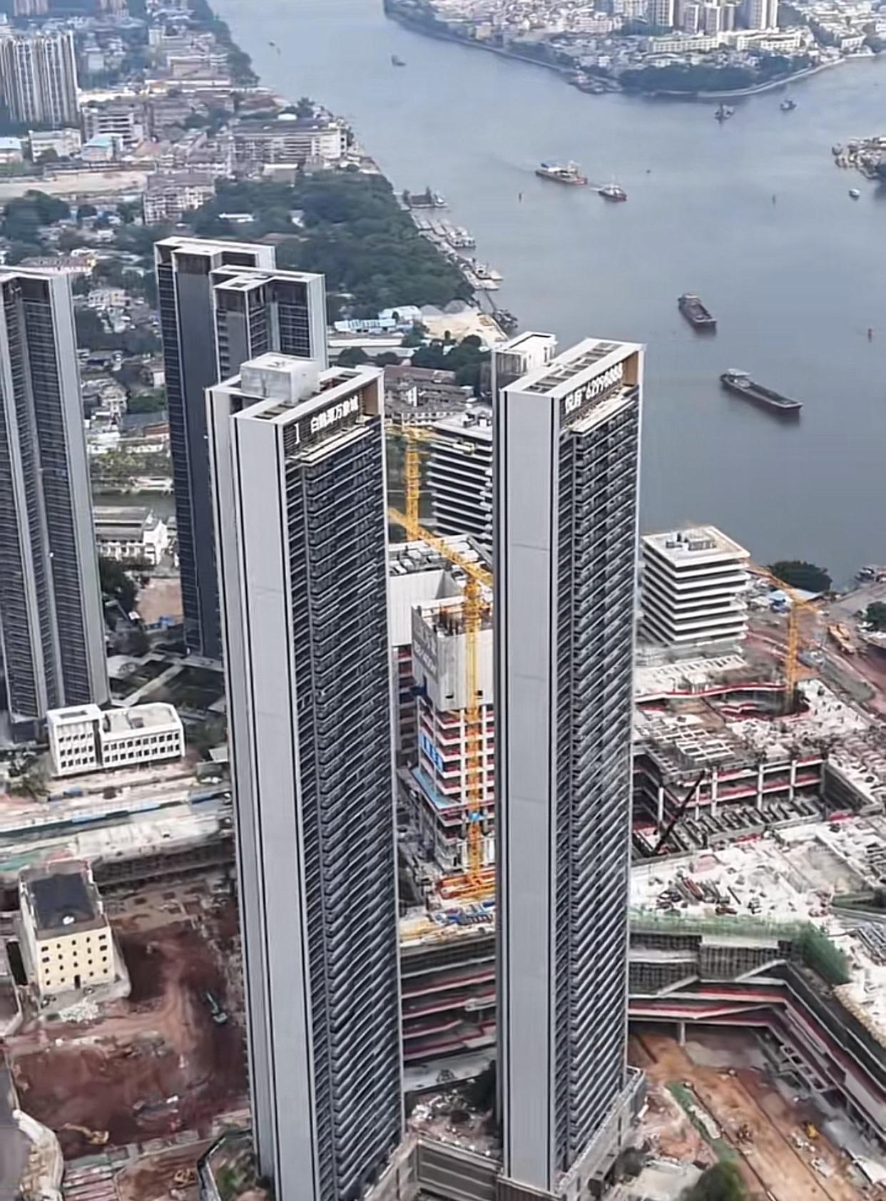 这么高，谁买？广州白鹅潭华润悦府刚推出时，确实让不少人“闻风丧胆”！55层，楼