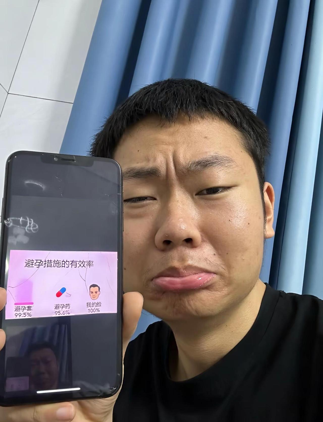 普通人而已啦穿搭只是生活的一部分过分在意反而失去了意义保持热爱融入生活就好即