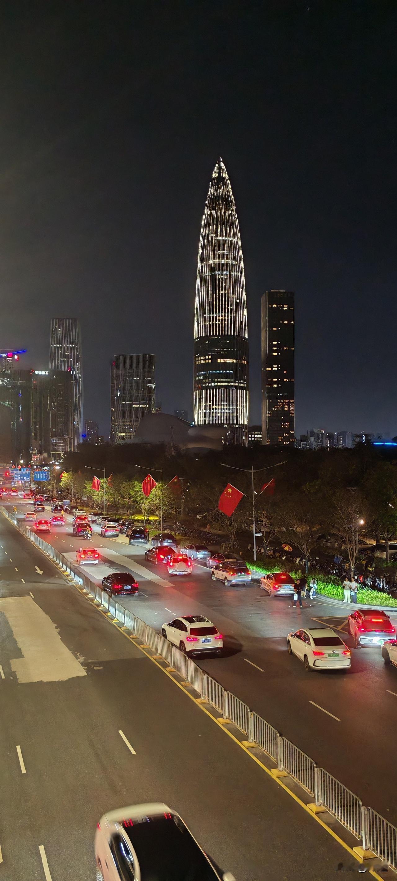 一个民间故事告诉大家，为什么不能养别人家的儿子。从前一个大户人家在祭祀日请和尚