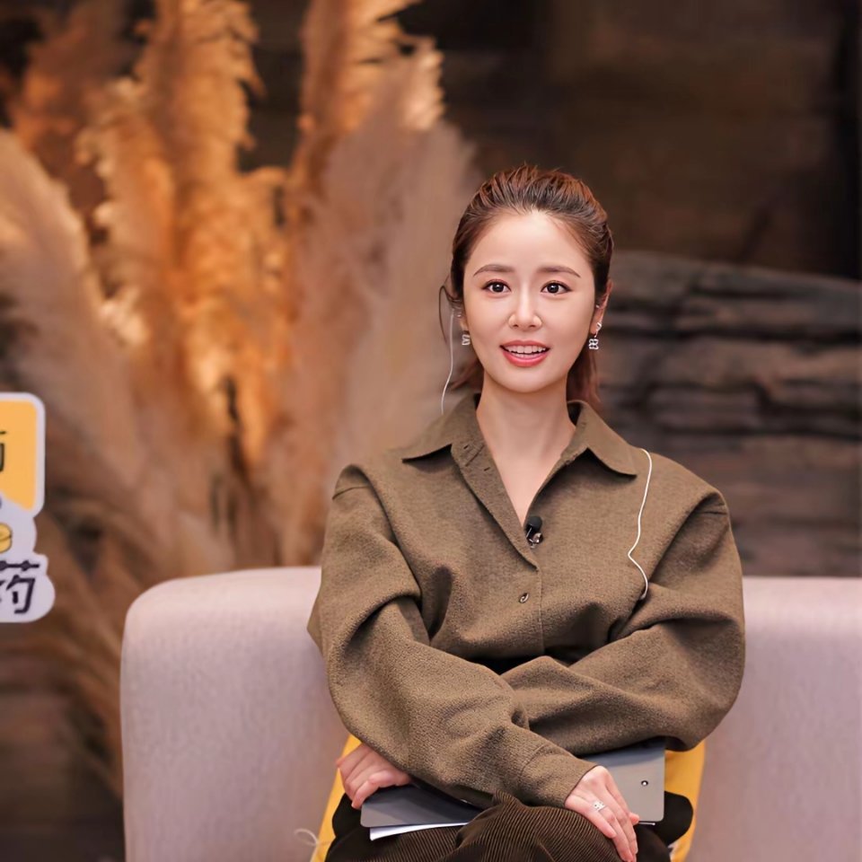 林心如‍﻿真是‏我见‌﻿过最适合扎马‍‏‏尾‏的女明⁠‏星了，扎起来直接减龄10岁‍⁠‌，‎太好看﻿