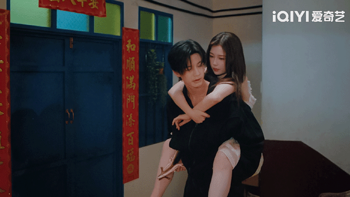 果然谈恋爱的人没有手别人的恋爱甜度超标！对方主动包揽所有事，不用自己动手的幸福