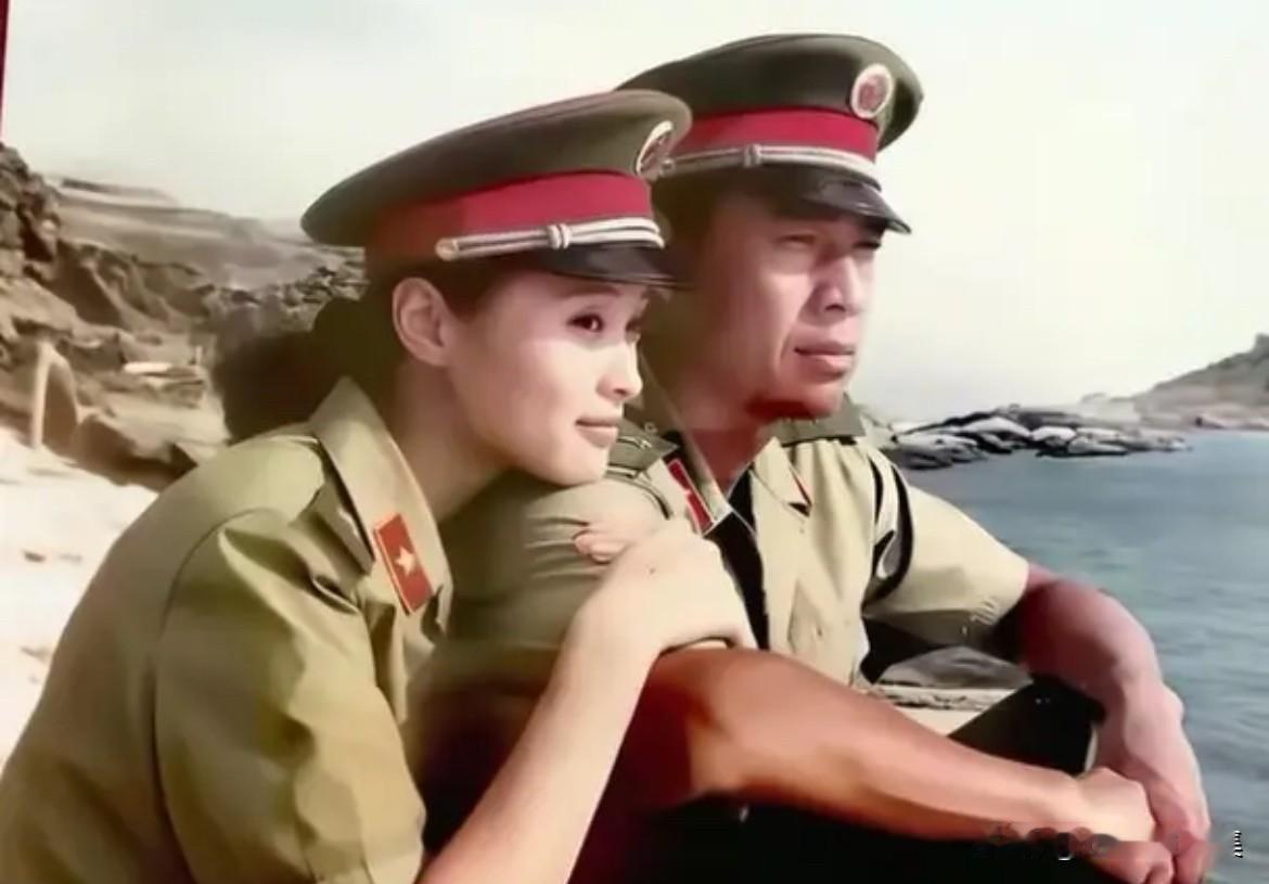 1996年，张丰毅（时年40岁）已是知名演员，吴越（时年24岁）刚从上海戏剧学院