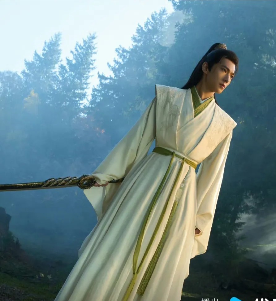 《凡人修仙传》，一开始不懂，为什么韩立杀了陆师兄没人过问，后来才明白，真相不