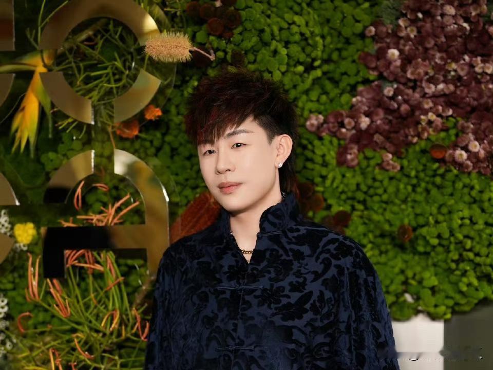 胡彦斌给所有男人上了一课那就是无论你多有钱，长得有多不好看，有没有才华，这些