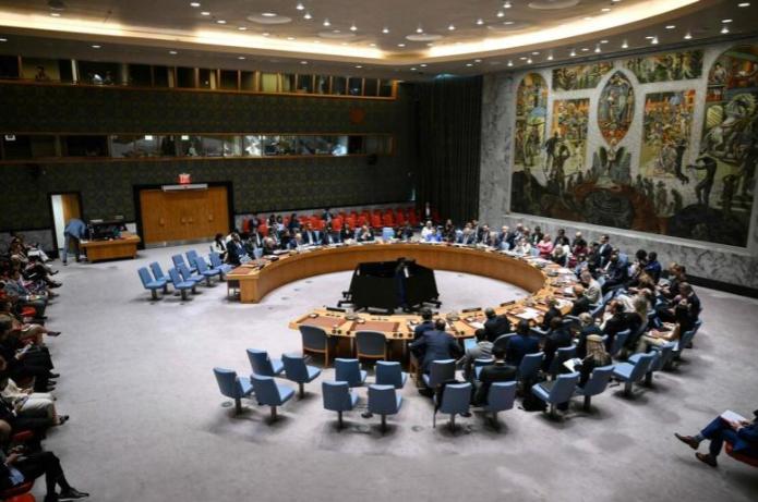 联合国叫苦不迭，中美现在都欠费，预算只够维持到8月底日前，联合国预算官员表示，