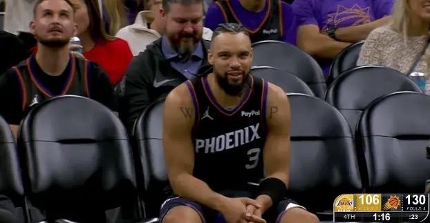 湖人大比分输给太阳，狄龙这波操作算不算顶级嘲讽！在比赛大势已定的情况下，狄龙一不