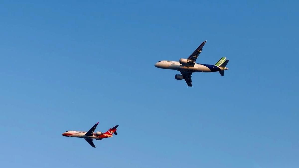 7月20日，英国范堡罗航展现场，中国商飞把C909、C919、C929三款主力机