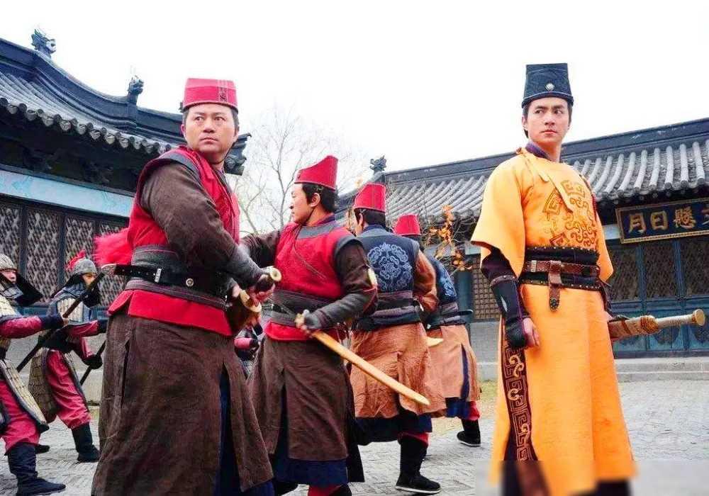 皇帝不怕被御前侍卫刺杀吗？首先得明确一点：古代的御前侍卫，根本不是随便找个会