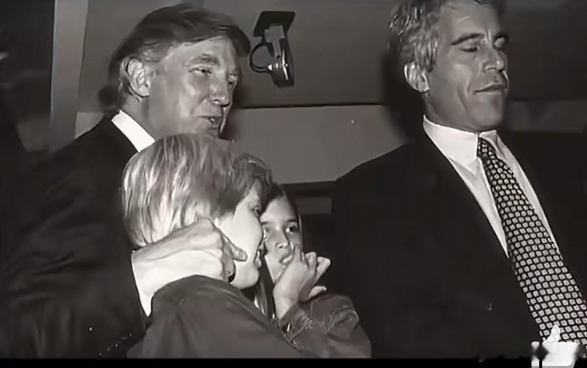 你只要进来玩了，把柄就在克格勃手里了…..