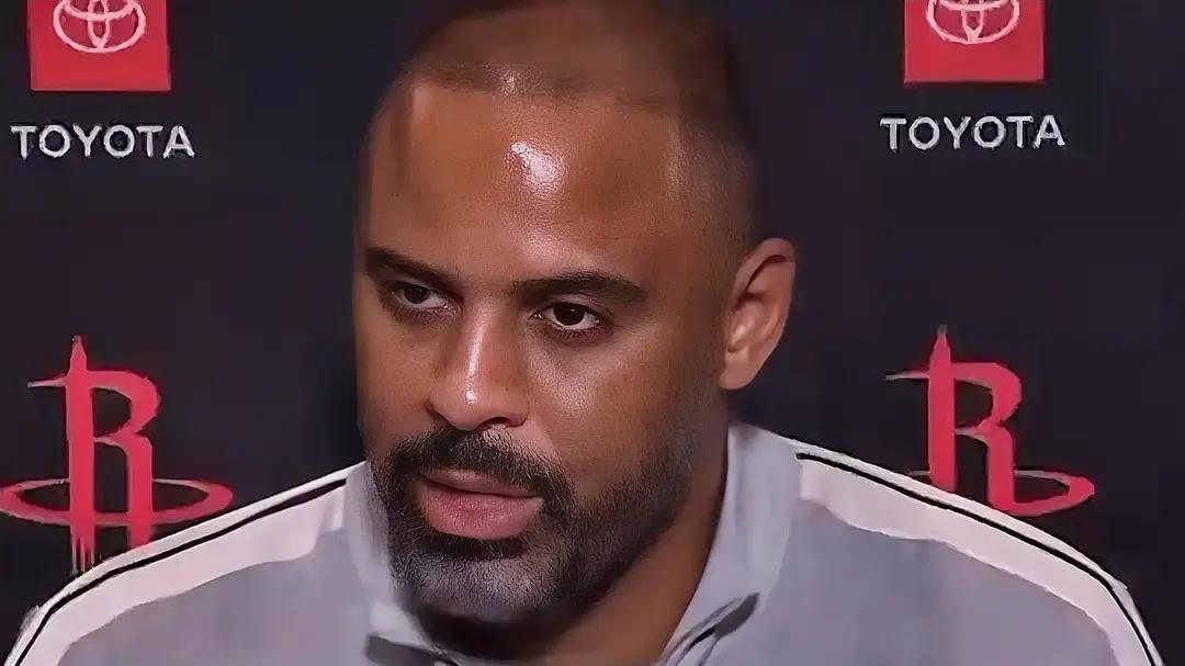 乌度卡这下亏大了。因为公开骂裁判，被NBA官方罚了三万五千美元。联盟摆明了说裁判