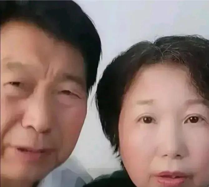 杜大娘再也沉不住气，出手了！看大娘的IP地址还在河南，大娘发了个送走姚策的视