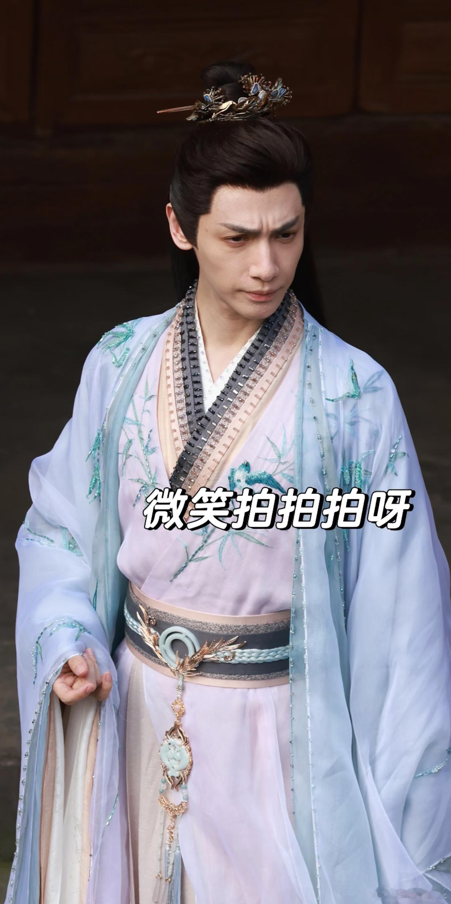 罗云熙新剧生图路透，有点岁月不饶人的感觉了…​​​