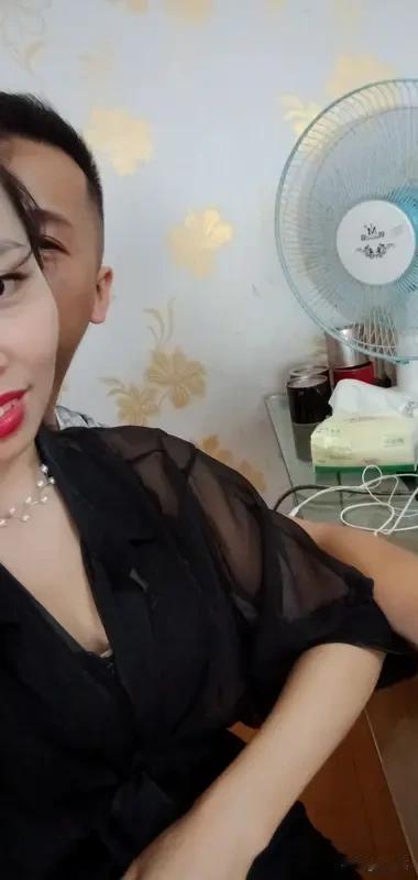 离谱！广东一名中医男学生多次免费帮35岁女网友针灸最后一次亲密接触时被女