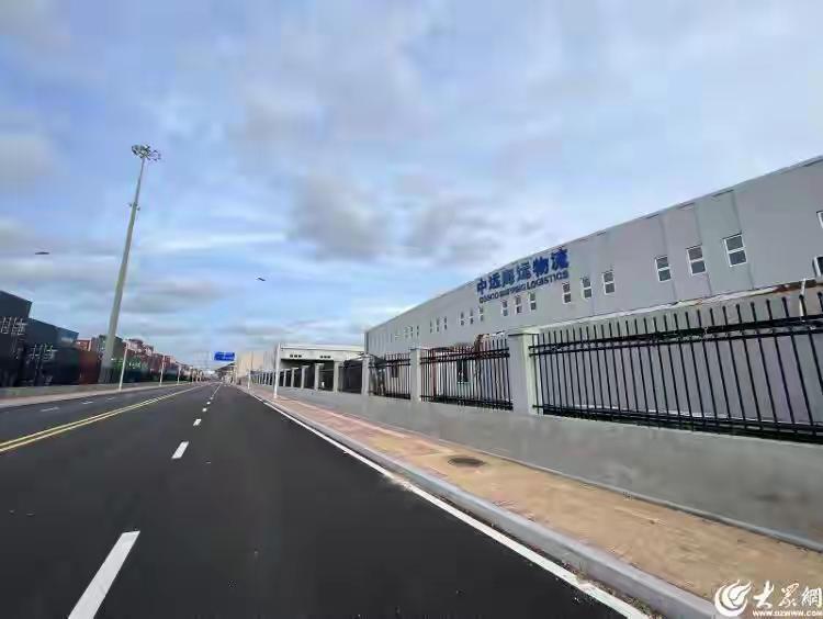 青岛自贸片区隐藏的财富密码曝光！1145米道路如何撬动千亿商机，周边房价暗流涌动