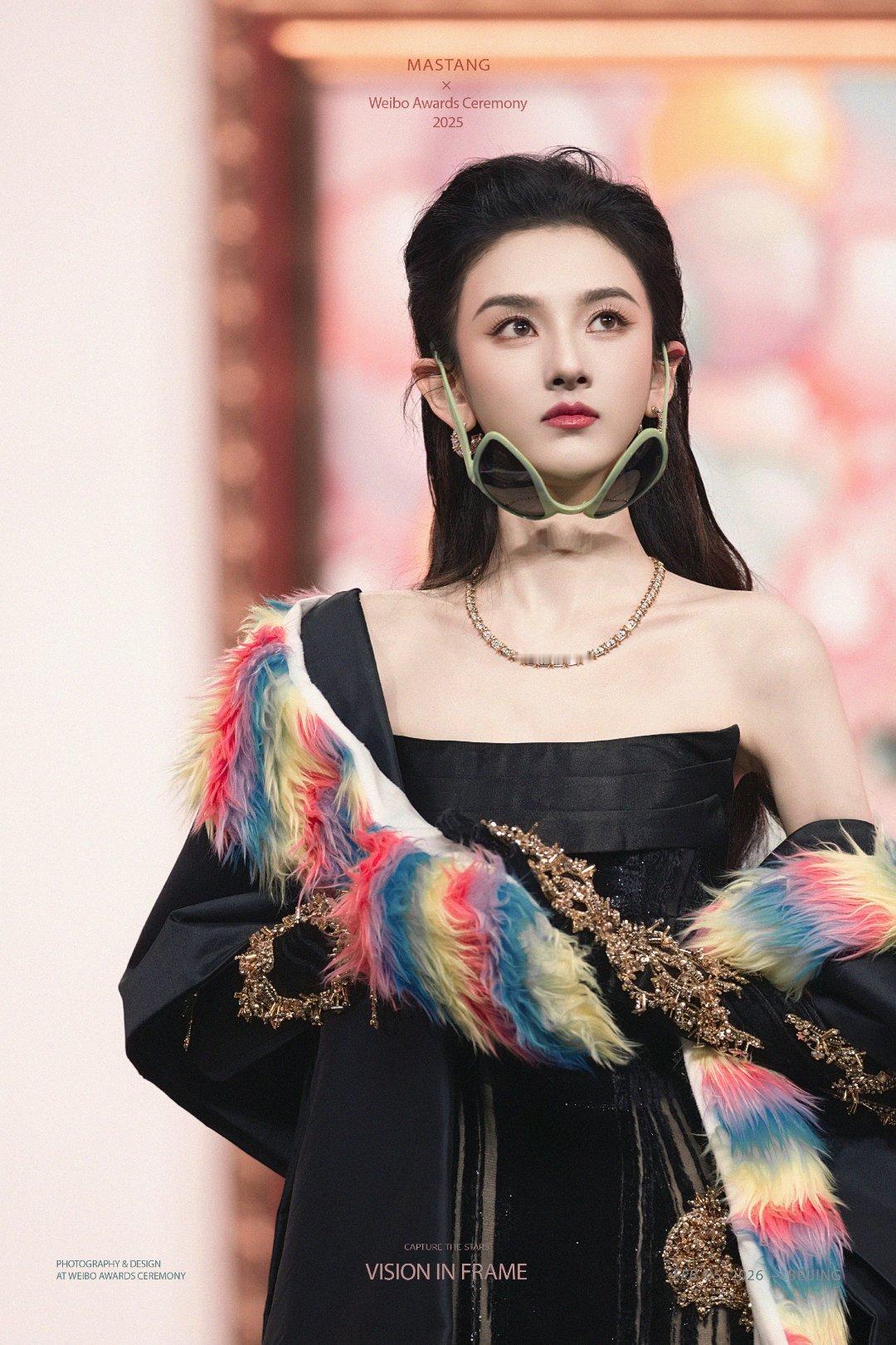 宋祖儿这颜值可甜可飒，微博之夜造型真的很港风美人我拍的港风美人宋祖儿