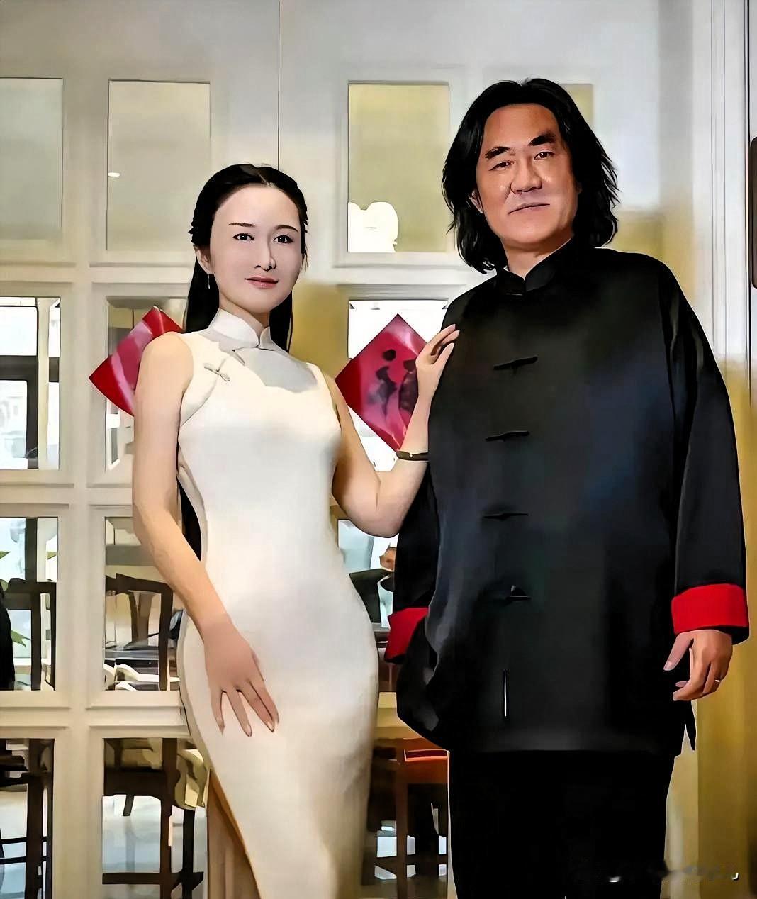 这个世界我最想不通的人，就是张纪中了！张纪中今年已经74岁了，他有着5个孩