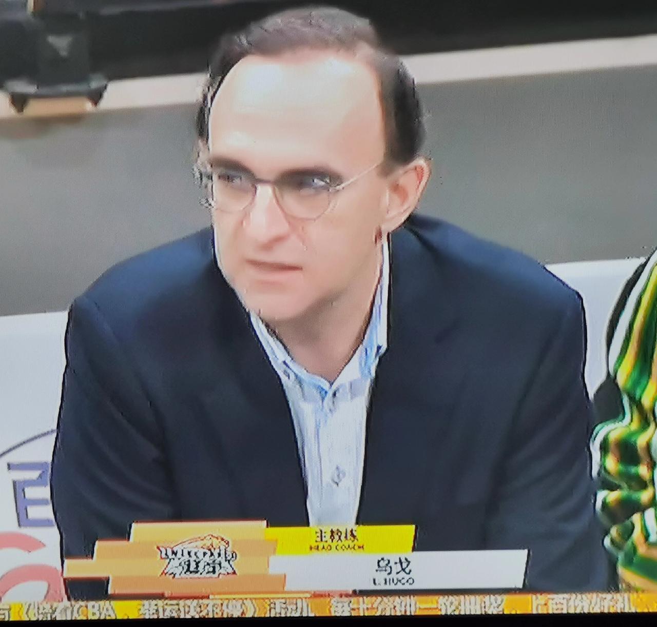 真的让人后怕。看了辽宁队主场对福建队的比赛，我们真的庆幸球队留下了哈维，引来了莱