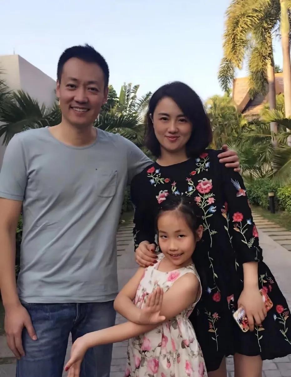 抗癌五年去世的妈妈，孩子本本十七岁。现在去世的人都太年轻了。刚刚听完肿瘤科主任的