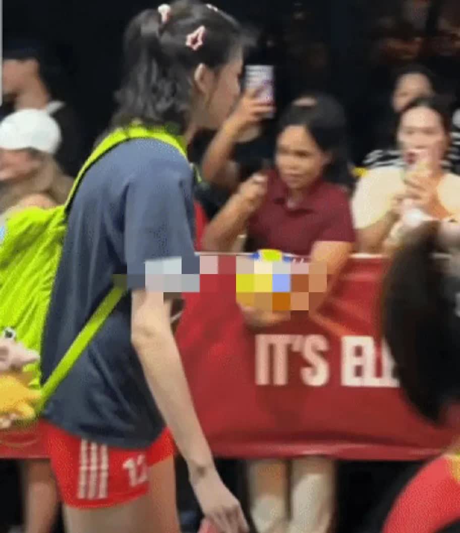 考验来了，王宝泉陈方准备好了吗？接下来就看你们的了李盈莹，现在伤病又有了