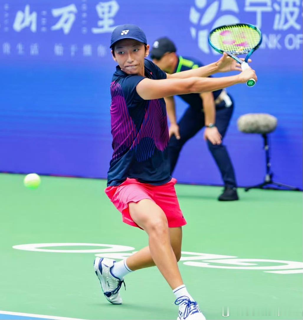 🇯🇵W50女单首轮🇨🇳尤晓迪6-2/3-6/7-6(6)🇯🇵秋田史帆
