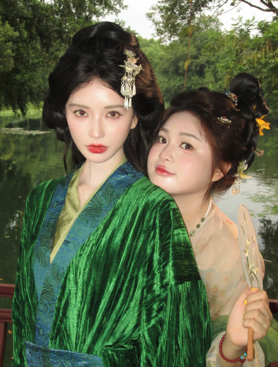 阿爆道歉阿爆已经够幸运了，甚至不用减肥不用卷外貌，减肥的苦都没吃过，也是靠网友捧