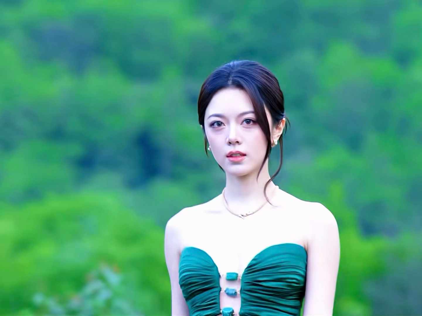 赵今麦我见青山多妩媚赵今麦绿野仙踪