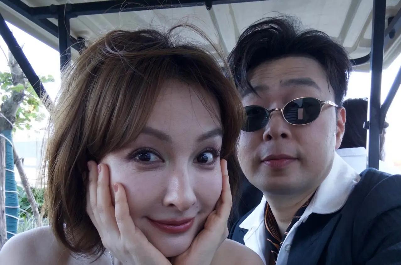 杜海涛毕业于湖南大众传媒职业技术学院，虽然学历不太高，颜值也不算高，他也属