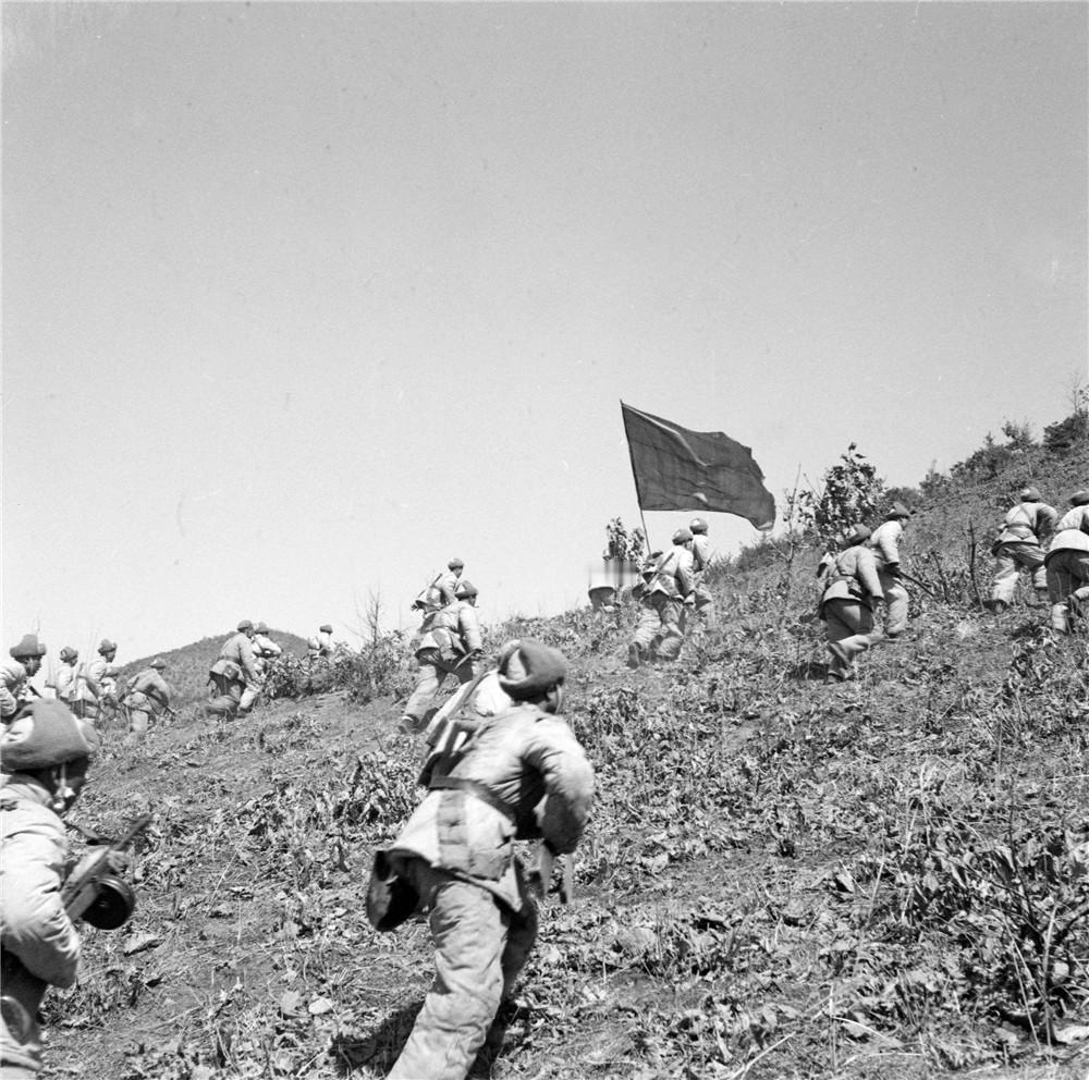 一组抗美援朝老照片，看哭无数国人！这才是民族脊梁一张张泛黄的抗美援朝老照片