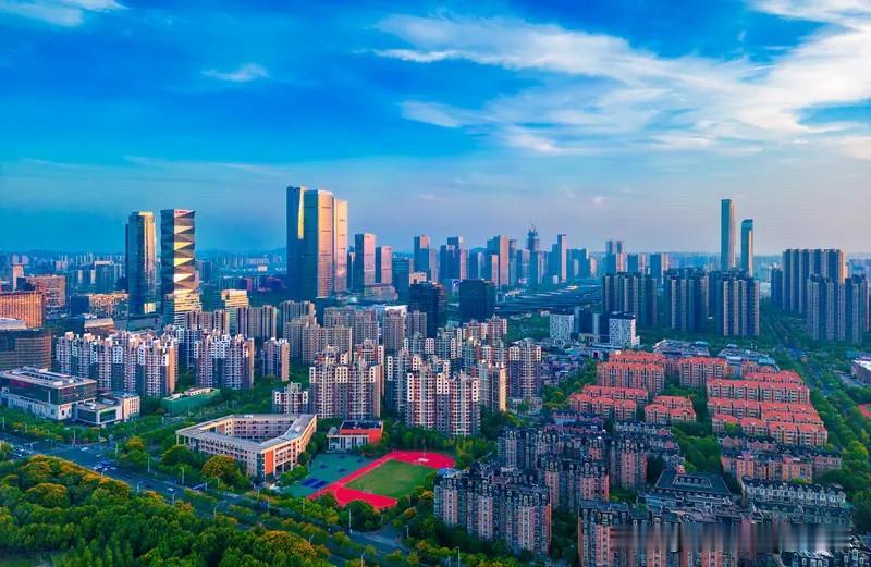 南京楼市的房价想要上涨，南京楼市还是需要再努努力。今年截止5月22日。南京楼