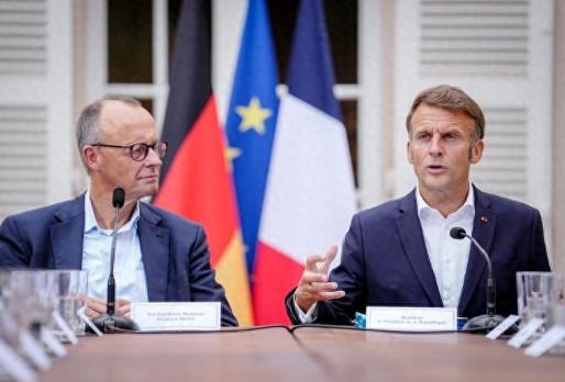 英媒破防：中国瞧不起欧洲，中欧顺差3100亿，欧洲人在委屈什么?欧盟外长卡拉