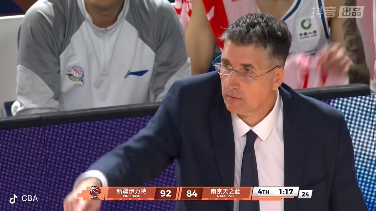 劳道！新疆飞虎男篮终于结束连败！获得胜利✌️！在刚刚结束的