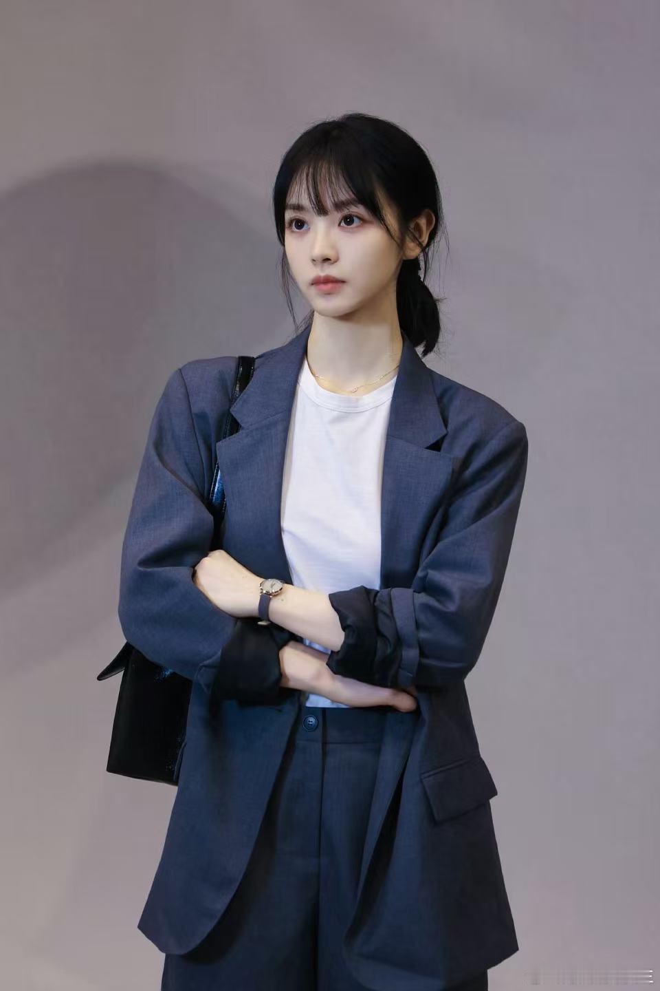 田曦薇新剧韩剧氛围感田曦薇新剧完全智性恋来的谁懂！镜头色调、穿搭布景都自带韩剧