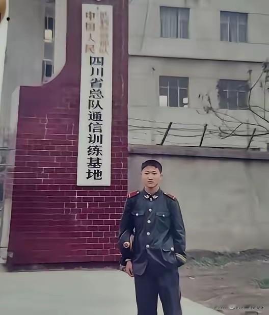 2006年，2名壮汉挟持一名18岁重庆土家族女孩，途中，女孩求助同车的武警战士，